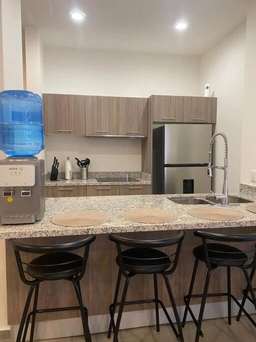 Condo In El Centro Near Malecon! Mazatlan Exterior photo